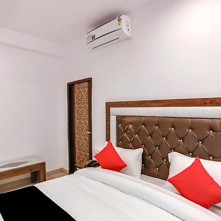 Hotel O Golden Stone Ghaziabad Exterior photo